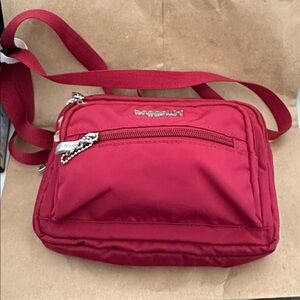 Baggallini Triple Zip Bagg Crossbody Purse Waist Pack Clutch Bag Nylon Tan